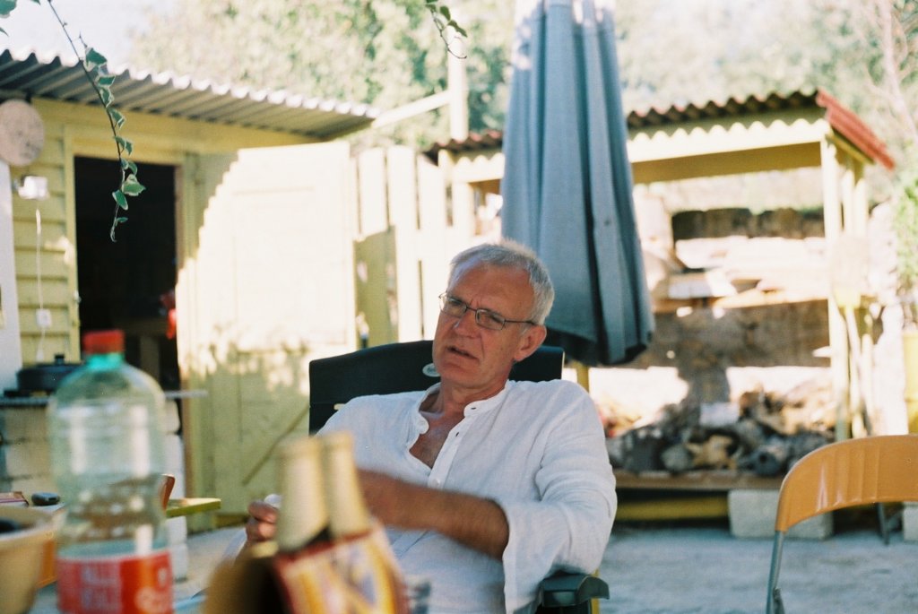 f1000029.jpg